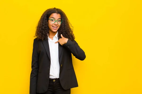 Black Business Woman Looking Happy Proud Surprised Cheerfully Pointing Self — Stock Photo, Image