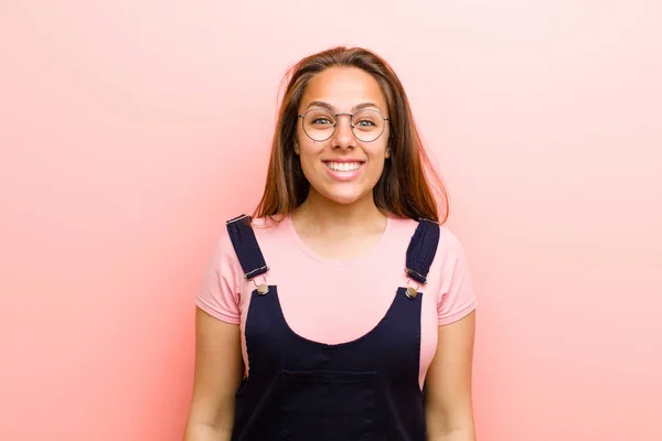 Mujer Joven Que Feliz Tonta Con Una Sonrisa Amplia Divertida —  Fotos de Stock