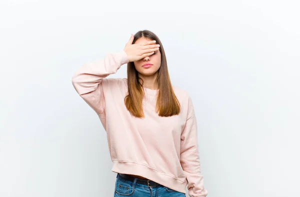 Young Pretty Woman Covering Eyes One Hand Feeling Scared Anxious — Stock Photo, Image