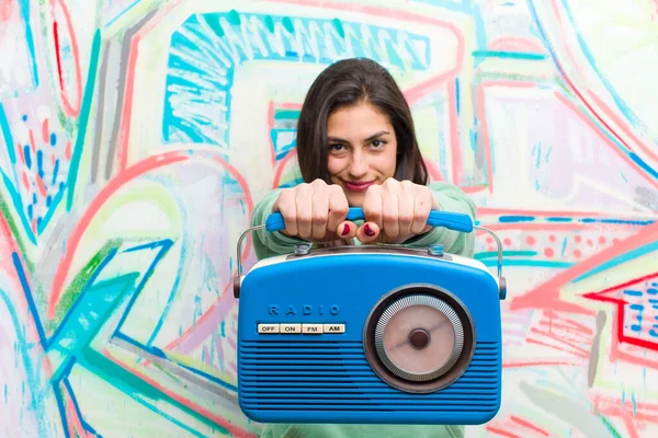 Young Pretty Woman Vintage Radio Graffiti Wall — Stock Photo, Image