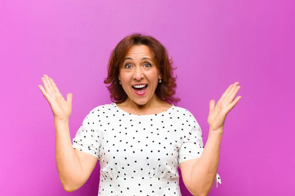 Middle Age Woman Feeling Happy Excited Surprised Shocked Smiling Astonished — Stock Photo, Image