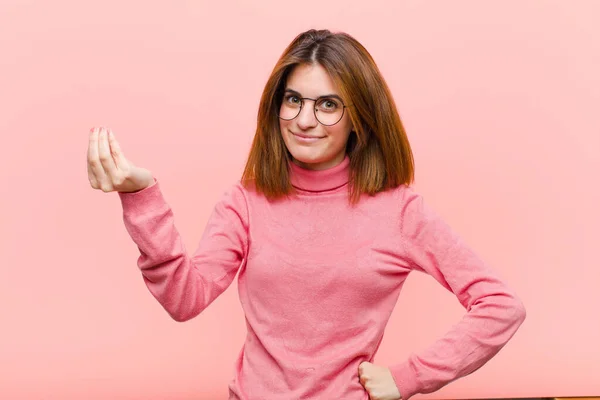 Ung Vacker Kvinna Gör Capice Eller Pengar Gest Säger Till — Stockfoto