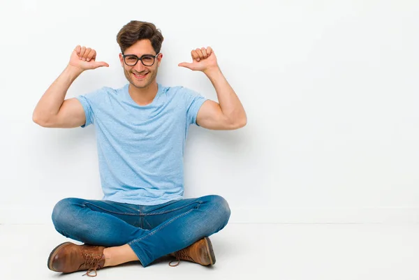 Young Handsome Man Feeling Proud Arrogant Confident Looking Satisfied Successful — Stock Photo, Image