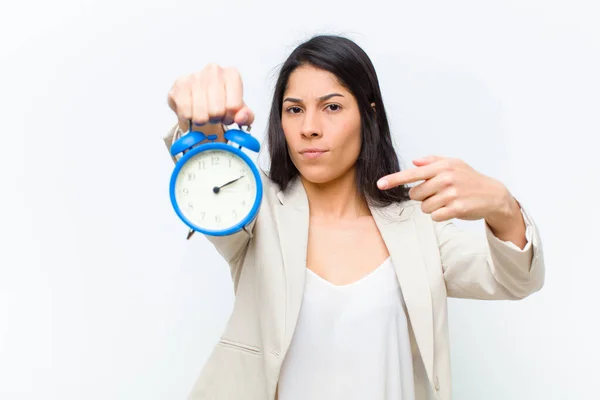 Giovane Ispanica Bella Donna Con Orologio — Foto Stock