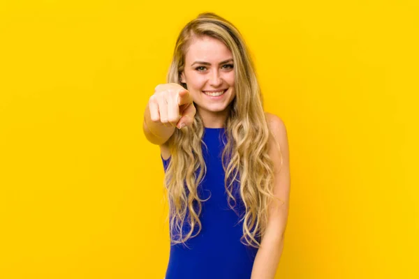 Young Blonde Woman Pointing Camera Satisfied Confident Friendly Smile Choosing — Stockfoto