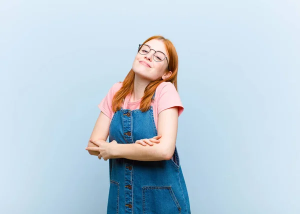 Young Red Head Pretty Woman Shrugging Feeling Confused Uncertain Doubting — Stockfoto