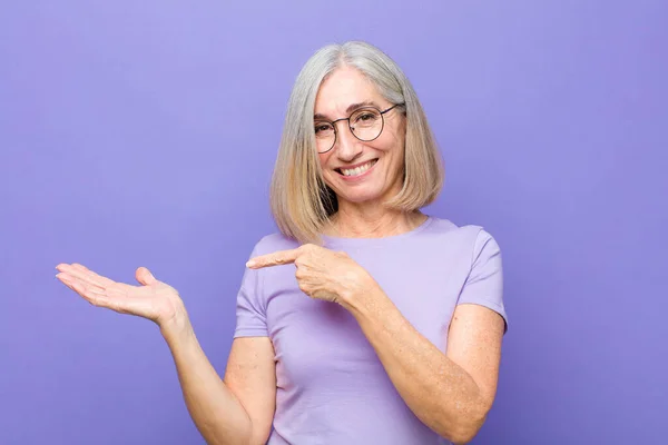 Senior Middle Age Pretty Woman Smiling Cheerfully Pointing Copy Space — Stock Photo, Image