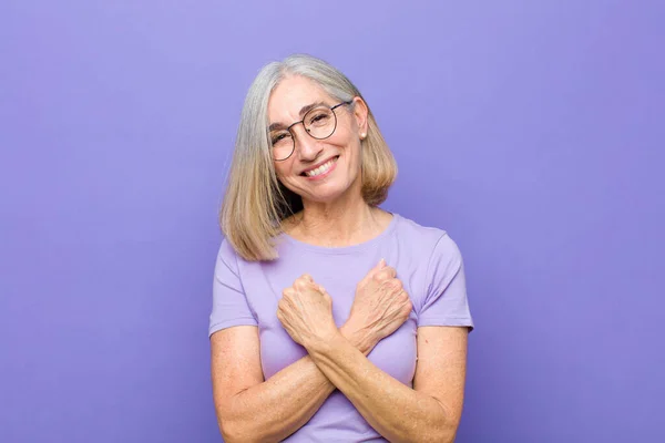 Senior Middle Age Pretty Woman Smiling Cheerfully Celebrating Fists Clenched — Stock Photo, Image