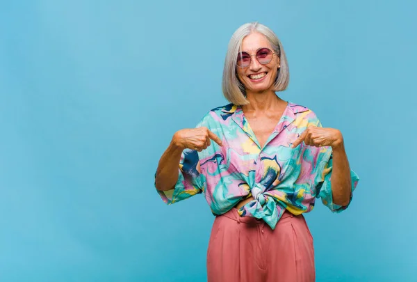 Middle Age Cool Woman Looking Proud Positive Casual Pointing Chest — Stock Photo, Image