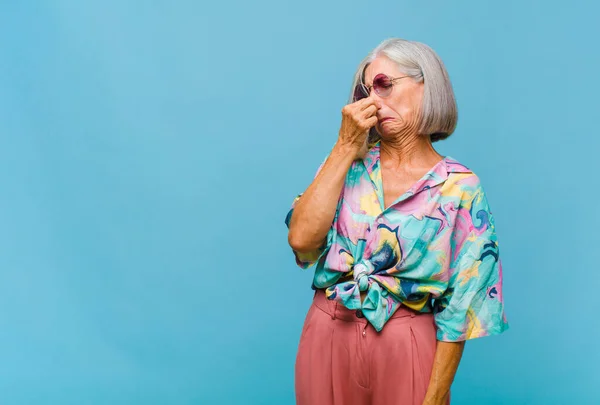 Middle Age Cool Woman Feeling Disgusted Holding Nose Avoid Smelling — Stock Photo, Image