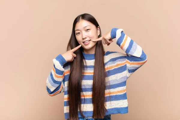 Asian Young Woman Smiling Confidently Pointing Own Broad Smile Positive — Stock Photo, Image