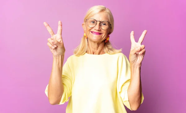 Middle Age Woman Smiling Looking Happy Friendly Satisfied Gesturing Victory — Stock Photo, Image