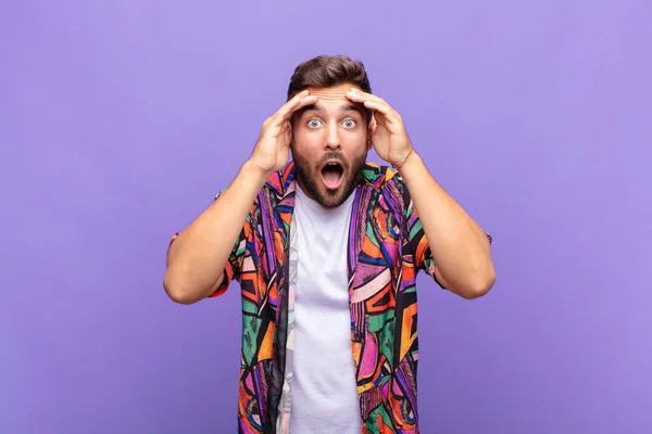 Young Man Feeling Horrified Shocked Raising Hands Head Panicking Mistake — Stock Photo, Image