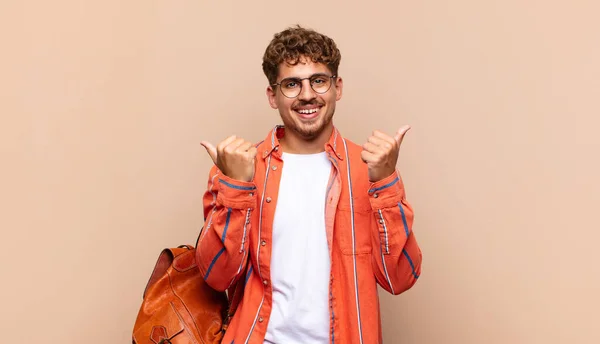 Young Man Smiling Joyfully Looking Happy Feeling Carefree Positive Both — Stock Photo, Image