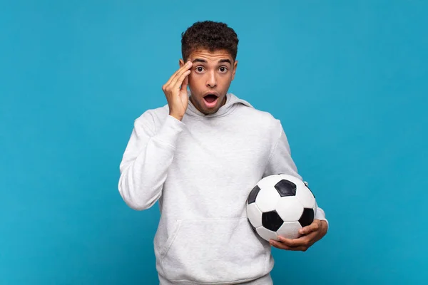 Young Man Looking Surprised Open Mouthed Shocked Realizing New Thought — Stok fotoğraf