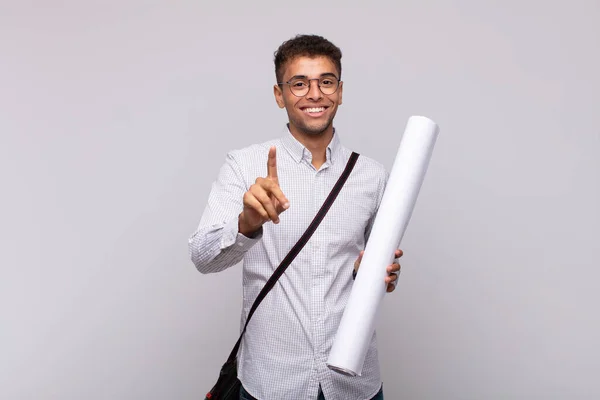 Jonge Architect Man Glimlacht Trots Vol Vertrouwen Maken Nummer Een — Stockfoto