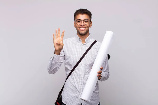 Jovem Arquiteto Homem Sorrindo Olhando Amigável Mostrando Número Quatro Quarto — Fotografia de Stock