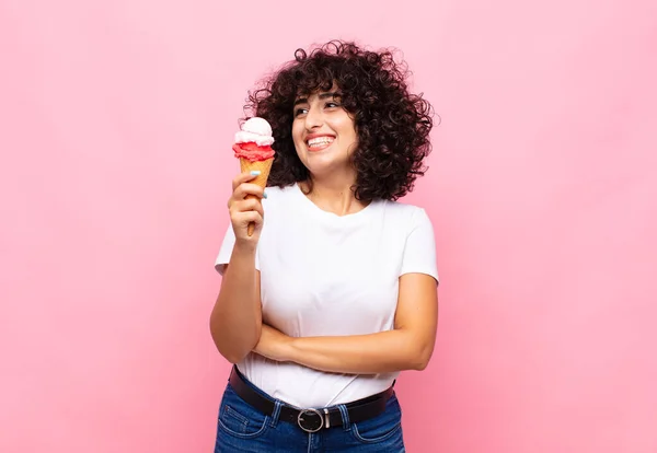 Young Woman Ice Cream Smiling Happily Daydreaming Doubting Looking Side — Stock Photo, Image
