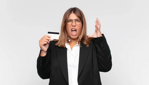 Young Woman Credit Card Screaming Hands Air Feeling Furious Frustrated — ストック写真