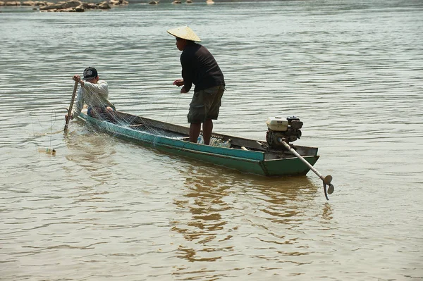 Луанг Прабанг Лаос Квітня 2012 Невідомі Люди Роблять Рибалка Мережі — стокове фото