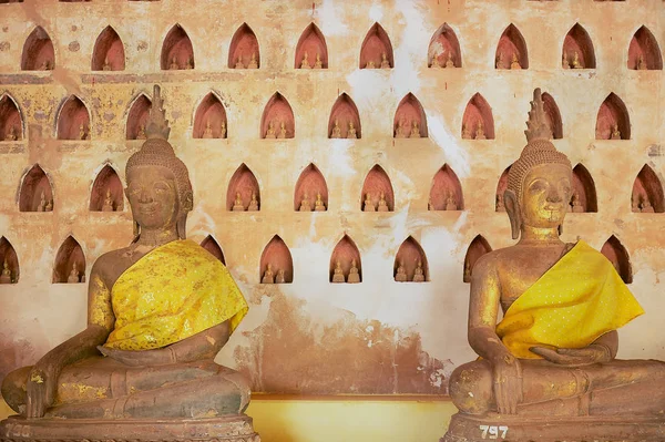 Vientiane Laos April 2012 Gamla Buddhastatyerna Wat Saket Templet Vientiane — Stockfoto