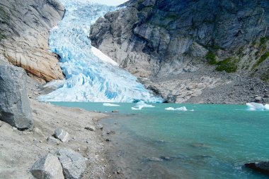 Jostedalsbreen Buzulu, en büyük buzul kıta Avrupa'da Sogn og Fjordane İlçesi, Norveç