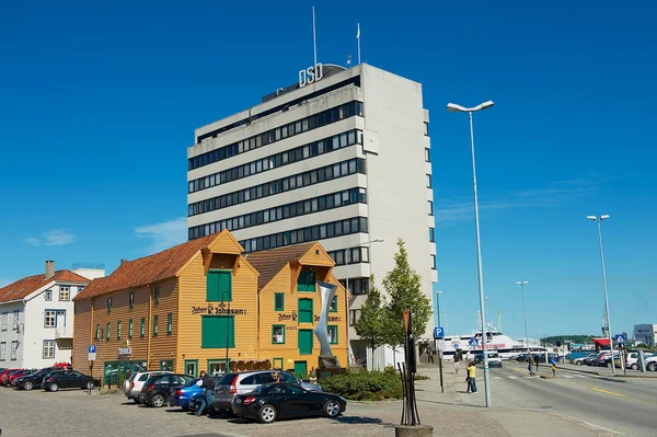 Stavanger Norwegen Juni 2010 Traditionelle Hölzerne Und Moderne Gebäude Der — Stockfoto