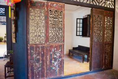 Makao, Çin - 11 Eylül 2013: İç tarihi geleneksel zengin mandalina evde Makao, Çin.