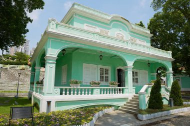 Macau, Çin - 12 Eylül 2013: Geleneksel Portekiz evin Makao, Çin köyünde Taipa dış.