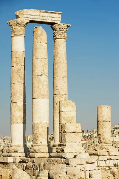 Ősi Oszlopokat Amman Citadella Amman Jordánia — Stock Fotó