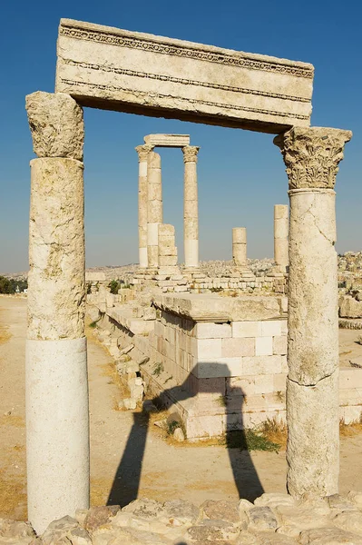 Antiche Colonne Pietra Alla Cittadella Amman Giordania — Foto Stock