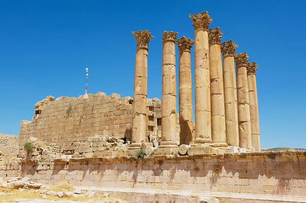 Ruinas Columnas Del Antiguo Templo Zeus Ciudad Romana Gerasa Actual — Foto de Stock