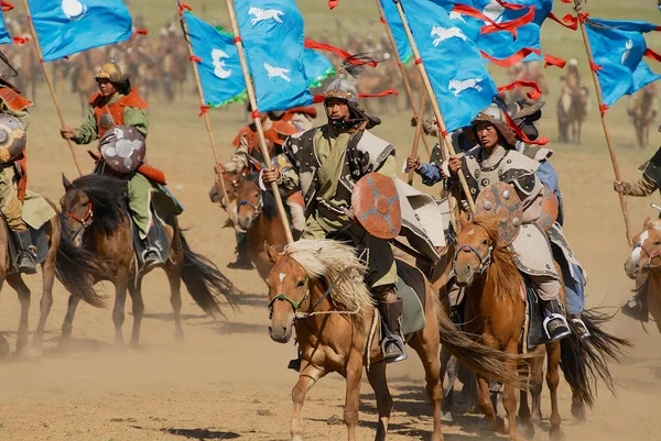 Ulaanbaatar Mongolei August 2006 Unbekannte Mongolische Reiter Nehmen Der Traditionellen — Stockfoto