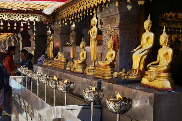 Chiang Mai Thailand November 2008 Golden Boeddhabeelden Wat Phra Dat — Stockfoto