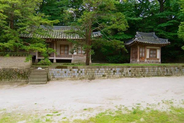 Seul Coréia Agosto 2008 Pavilhões Tradicionais Palácio Changdeokgung Dentro Grande — Fotografia de Stock