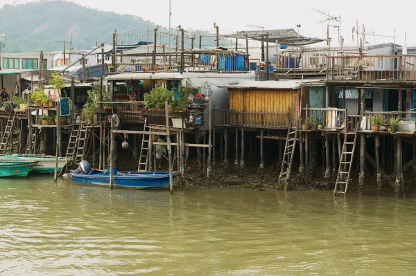 Hong Kong China September 2012 Tai Vissersdorp Met Paalwoningen Motorboten — Stockfoto