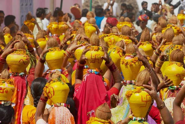 Bikaner India Aprile 2007 Una Folla Donne Del Rajasthan Che — Foto Stock