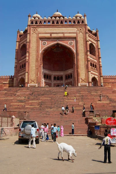 Fatehpur Sikri Indie Března 2007 Lidí Navštíví Červeného Pískovce Budovy — Stock fotografie