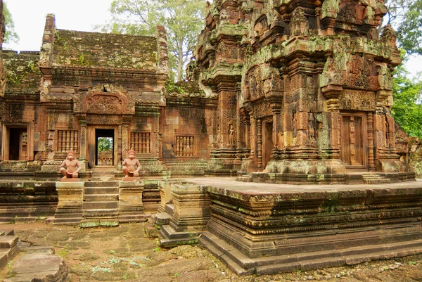 Banteay Srei tempel ruïnes in Siem Reap, Cambodja. — Stockfoto