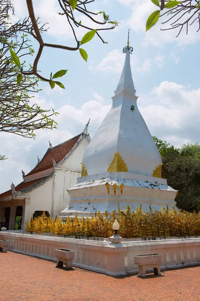 Loei Thailandia Aprile 2010 Inclined Stupa Phra Song Rak Temple — Foto Stock