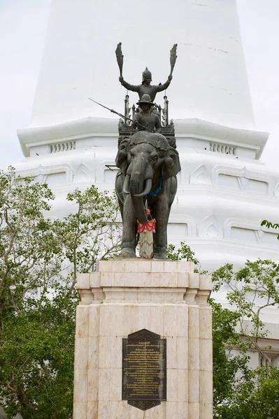 Suphan Buri Thaïlande Août 2011 Monument Royal Roi Naresuan Grand — Photo