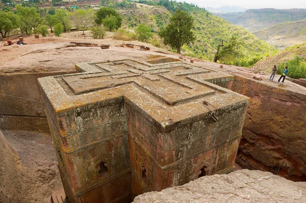 Lalibela Ethiopia January 2010 People Visit Unique Monolithic Rock Hewn — Stock Photo, Image