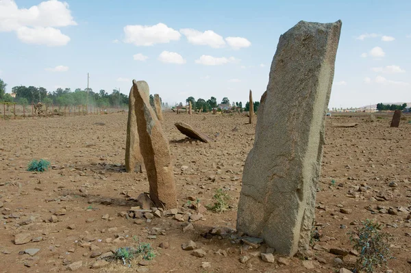 Ancient ruined obelisks field in Aksum, Ethiopia. — Stock Photo, Image