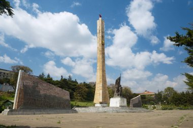 Addis Ababa, Etiyopya - 18 Ocak 2010: Addis Ababa, Etiyopya'daki Ogaden Savaşı'nda yer alan Sovyet ve Küba askerleri için Tiglachin anıtı (veya Derg anıtı).