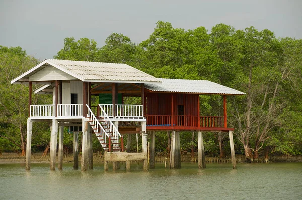 Tha Thong Tailandia Abril 2012 Cabaña Pescadores Stilt Golfo Tha —  Fotos de Stock