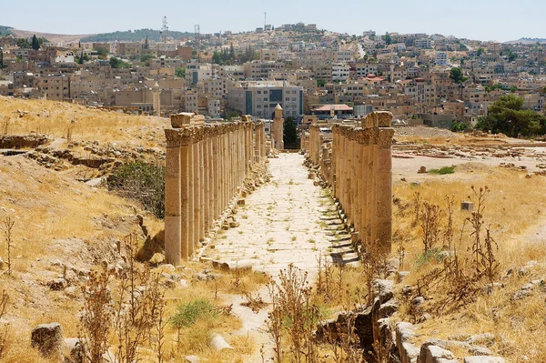 Jerash Jordania Agosto 2012 Ruinas Calle Colonnade Antigua Ciudad Romana — Foto de Stock