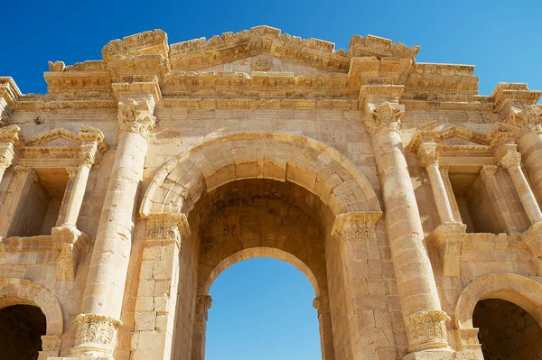 Fragmento Superior Del Arco Adriano Antigua Ciudad Romana Gerasa Jerash — Foto de Stock