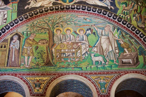 Ravenna Italië Mei 2013 Rijk Versierd Met Mozaïek Muur Van — Stockfoto