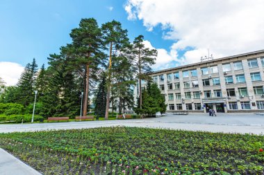 Novosibirsk, Batı Sibirya, Rusya Federasyonu - 2 Haziran 2018: Novosibirsk state Üniversitesi (Nsu). Ana bina