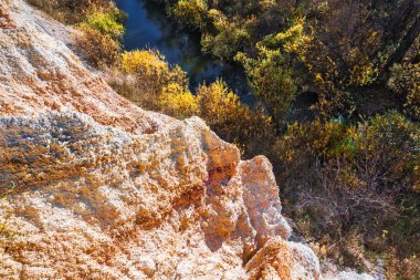 Tortul kayaçlar Sipuniha ırmakları antik okyanusun çıktı. Iskitim district, Novosibirsk bölgesi, Batı Sibirya, Rusya Federasyonu